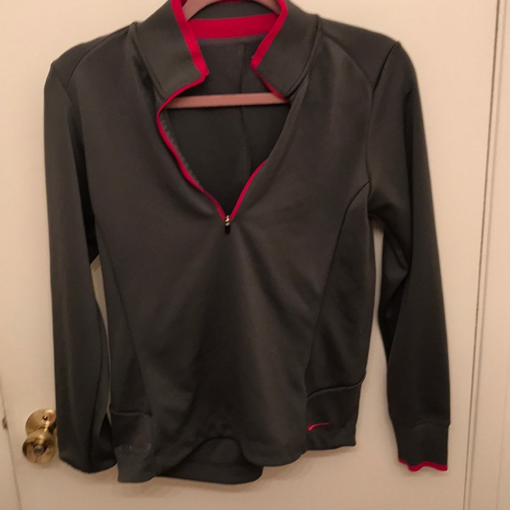 Nike dri fit golf quarter zip pull over sweater